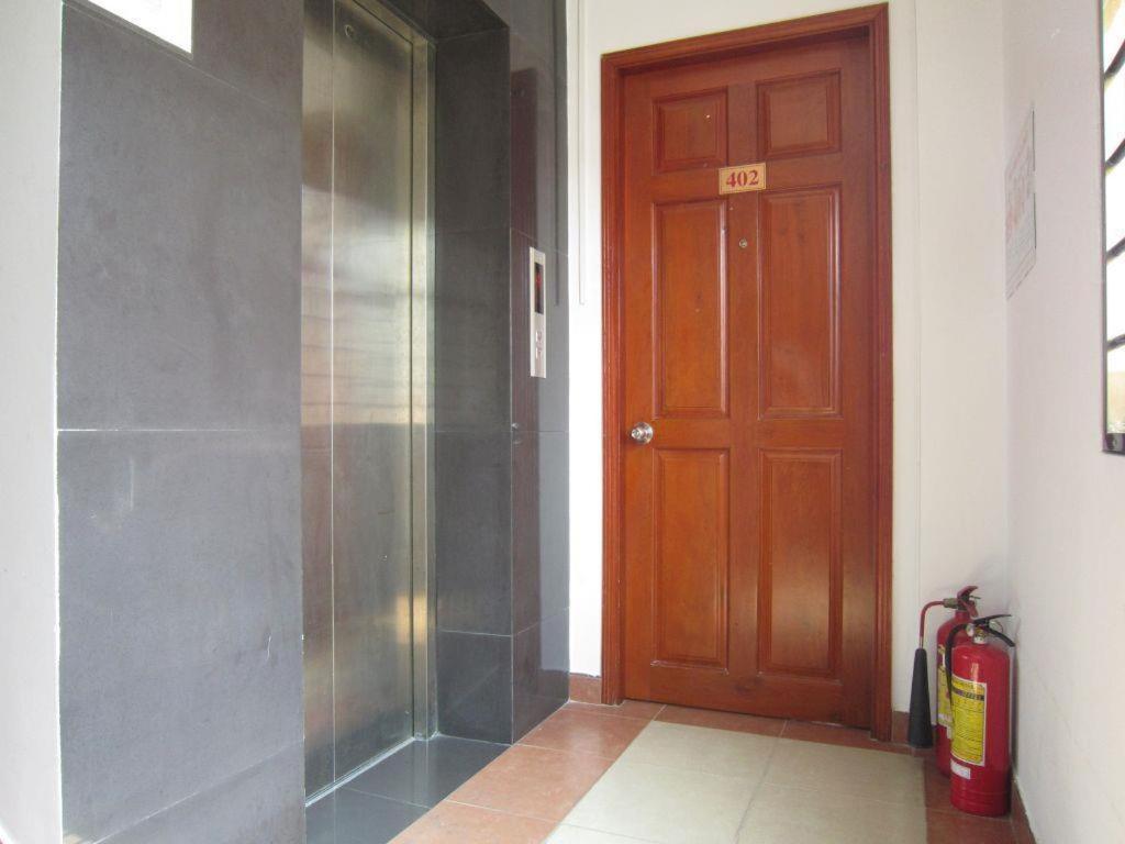 Thien Hoa Hotel Thành Pho Ho Chí Minh Esterno foto