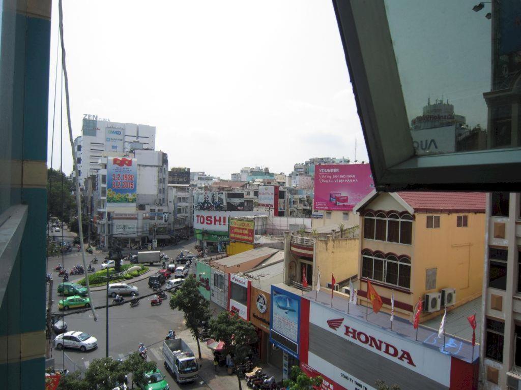 Thien Hoa Hotel Thành Pho Ho Chí Minh Esterno foto