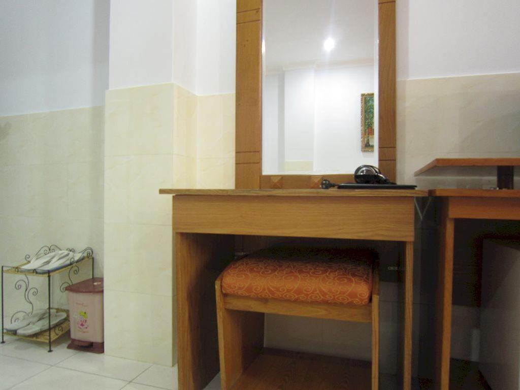 Thien Hoa Hotel Thành Pho Ho Chí Minh Esterno foto